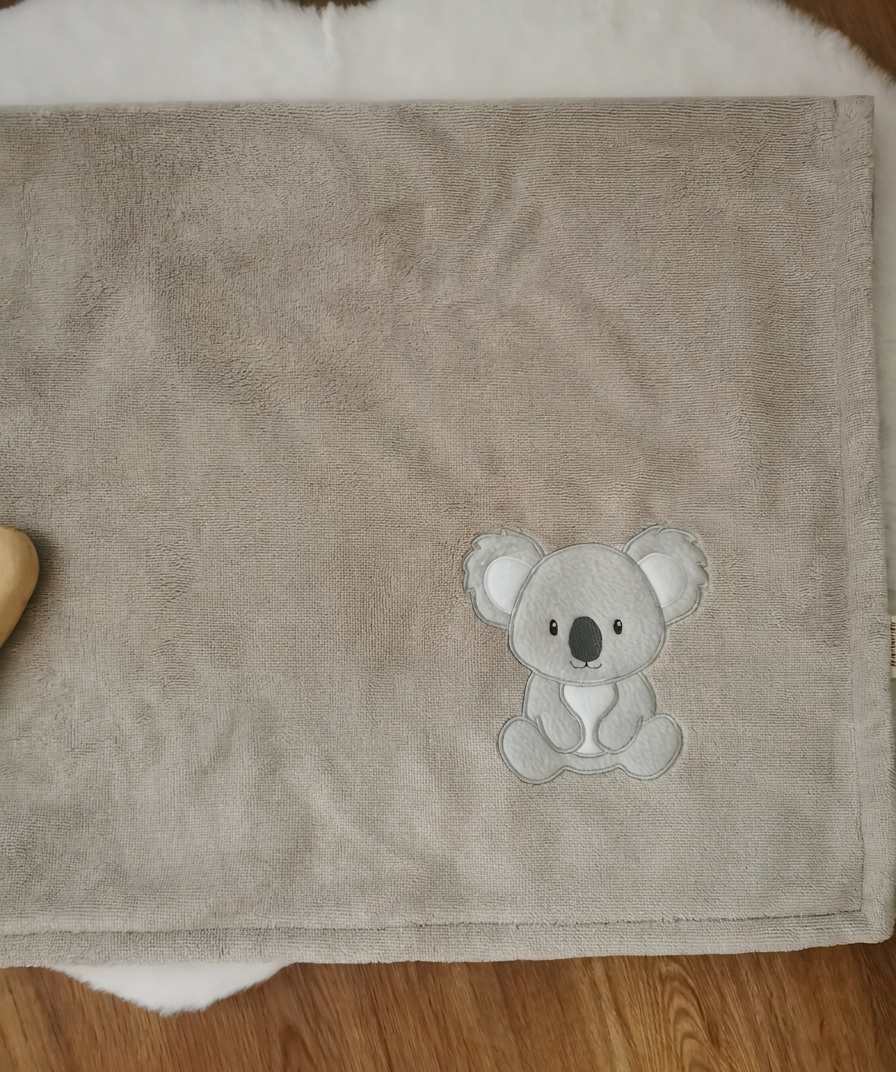 Kuscheldecke đ¨ Koalabär